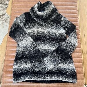 Splendid Women’s Cowl Neck Sweater Sz XS
